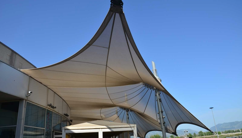 42b72ff3ca344ddae1142b7e7dc999d9